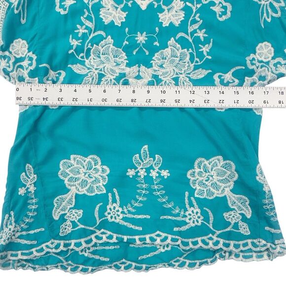 Solitaire Floral Embroidered Festival Boho Chic Turquoise Top Women’s Small - Picture 9 of 11